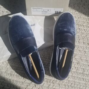 Tommy Bahama Blue Velvet Slip-On Loafers